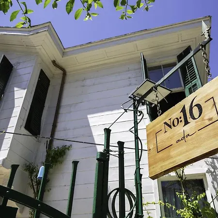 No16 Ada Hotel