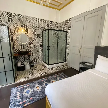 Hotel No16 Ada