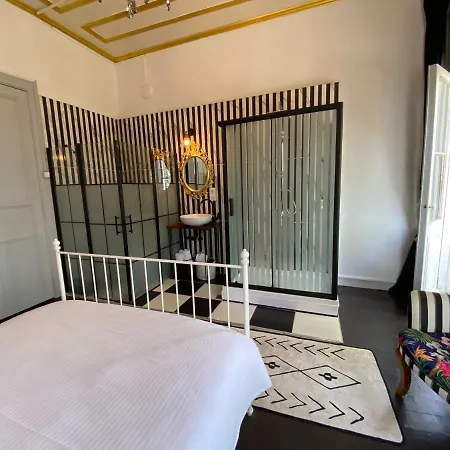 No16 Ada Hotel